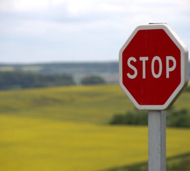 znak zakazu stop